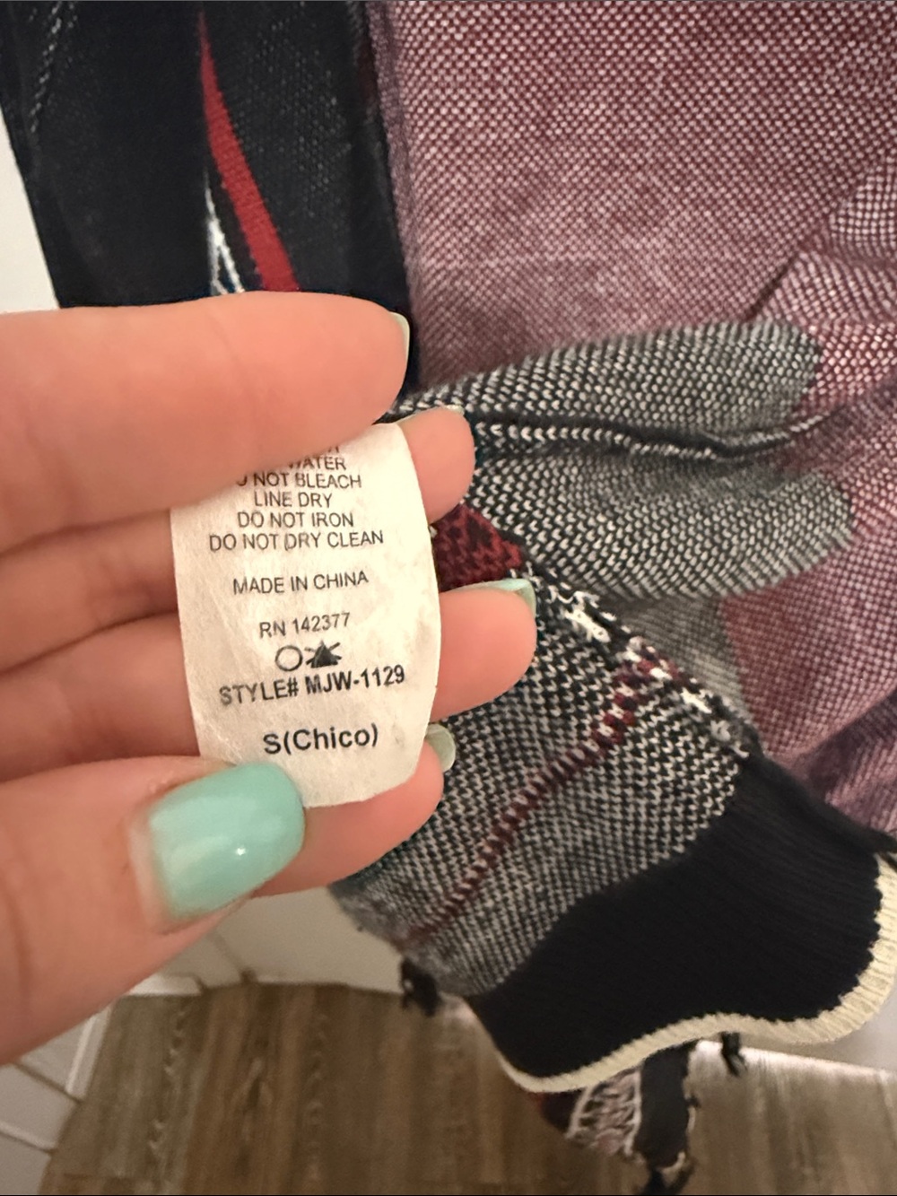 Aztec Cardigan - Small - Picture 4 of 4